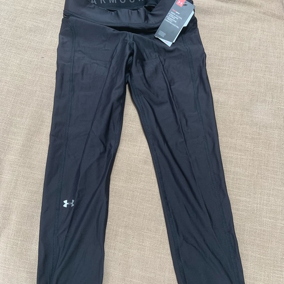 Brand New Black Underarmour 7/8 Length Leggings